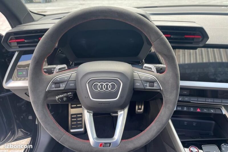 AUDI RS3 2021