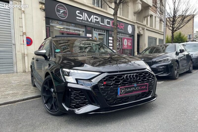 AUDI RS3 2021