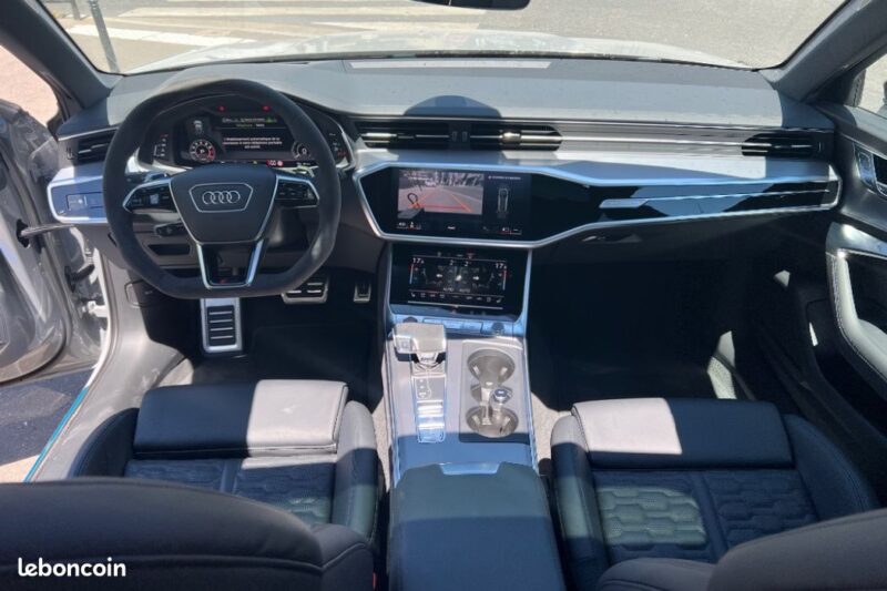 AUDI RS6 2022