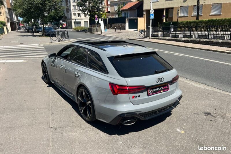 AUDI RS6 2022