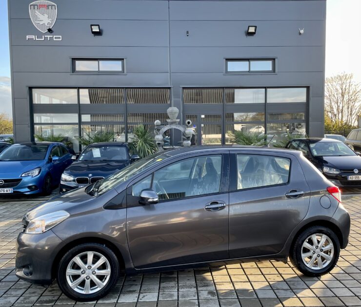 TOYOTA YARIS 2013 69CV