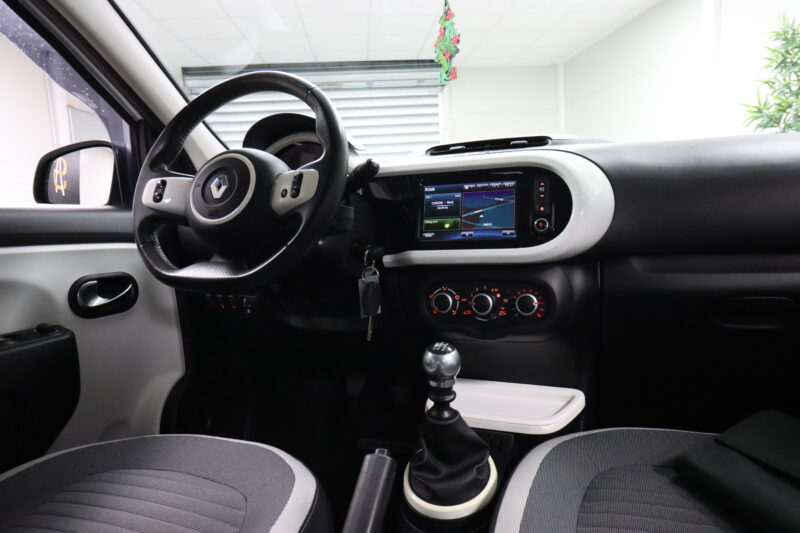 RENAULT TWINGO III 2015