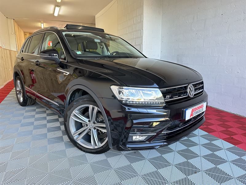 VOLKSWAGEN TIGUAN 2019