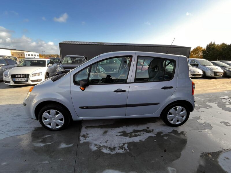 RENAULT MODUS 1.2i 16V 75 Authentique