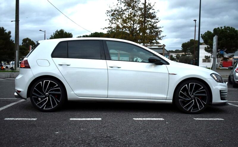 VOLKSWAGEN GOLF 7 GTI  DSG 220 Flex Fuel 2016