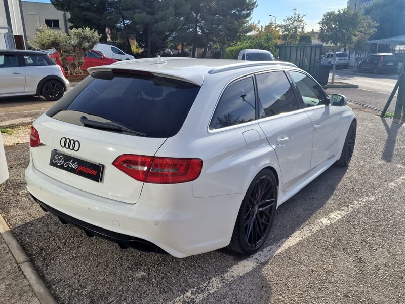 AUDI RS4 AVANT 2012