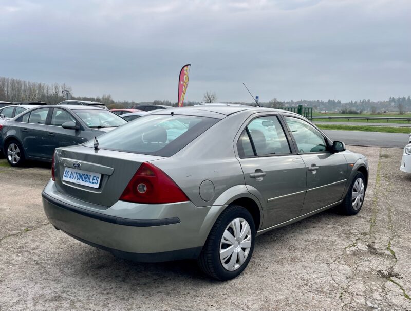 FORD MONDEO 2001