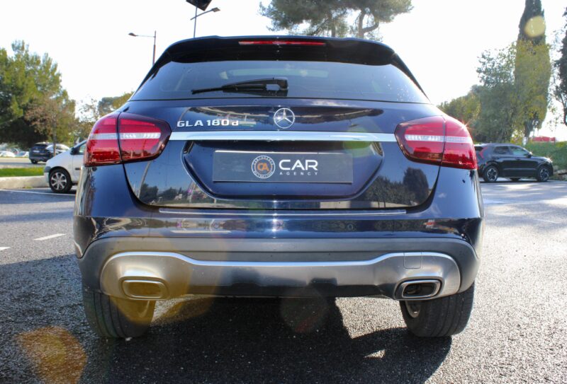 Mercedes GLA 180D Inspiration Garantie 12 mois