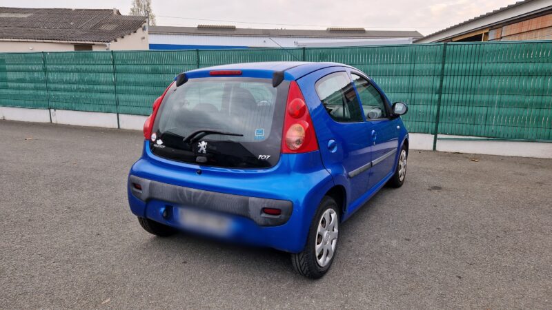 PEUGEOT 107 1,0 TRENDY 68CV