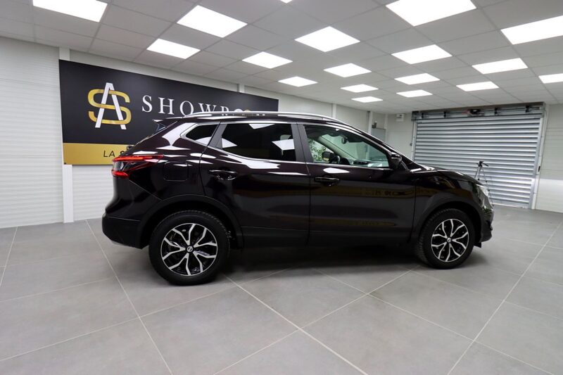 NISSAN QASHQAI 2017