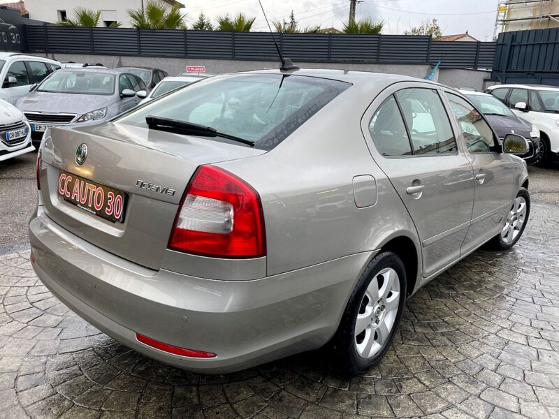 SKODA OCTAVIA II 