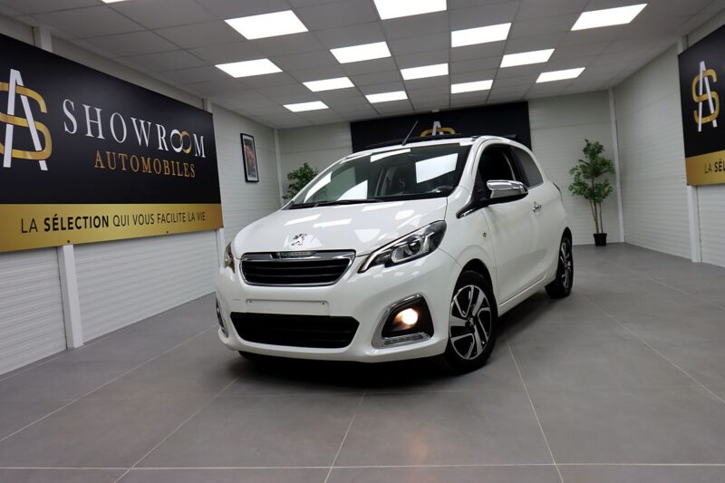 PEUGEOT 108 2015