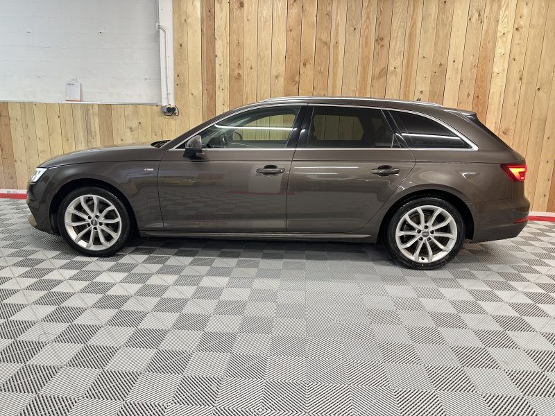 AUDI A4 AVANT 2017