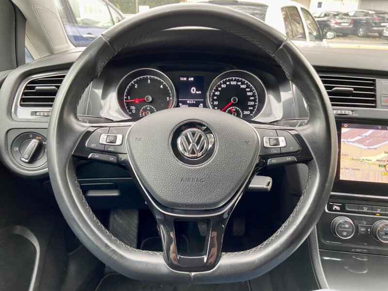 VOLKSWAGEN GOLF VII 2017