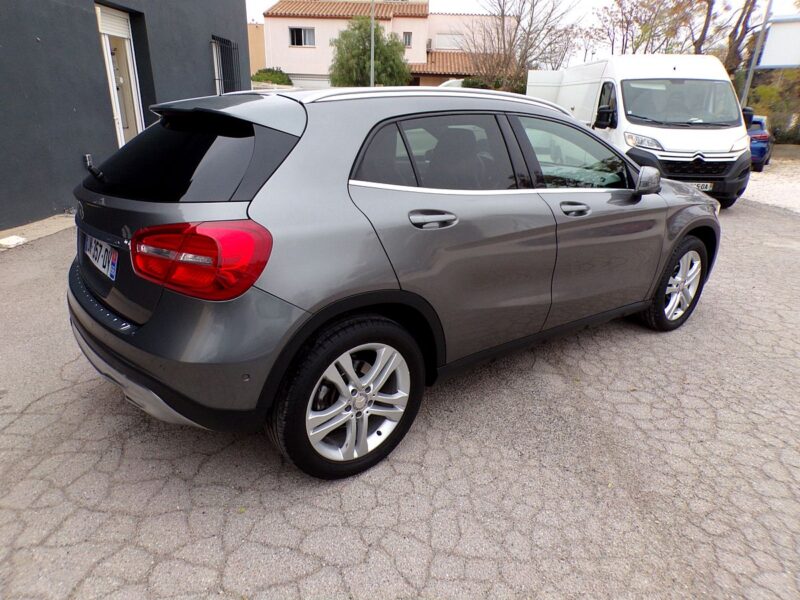 MERCEDES CLASSE GLA 2015