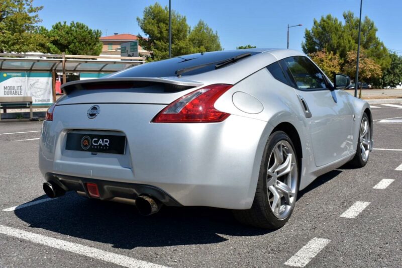 Nissan 370Z 3.7 328Ch Boite Auto Garantie 12 MOIS