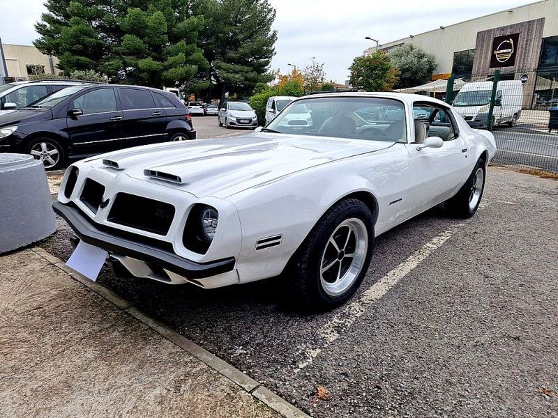 PONTIAC FIREBIRD 1974