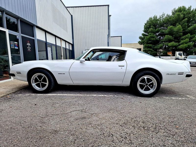 PONTIAC FIREBIRD 1974