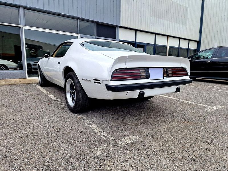 PONTIAC FIREBIRD 1974