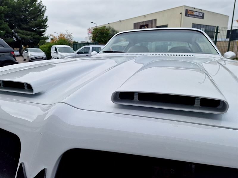 PONTIAC FIREBIRD 1974