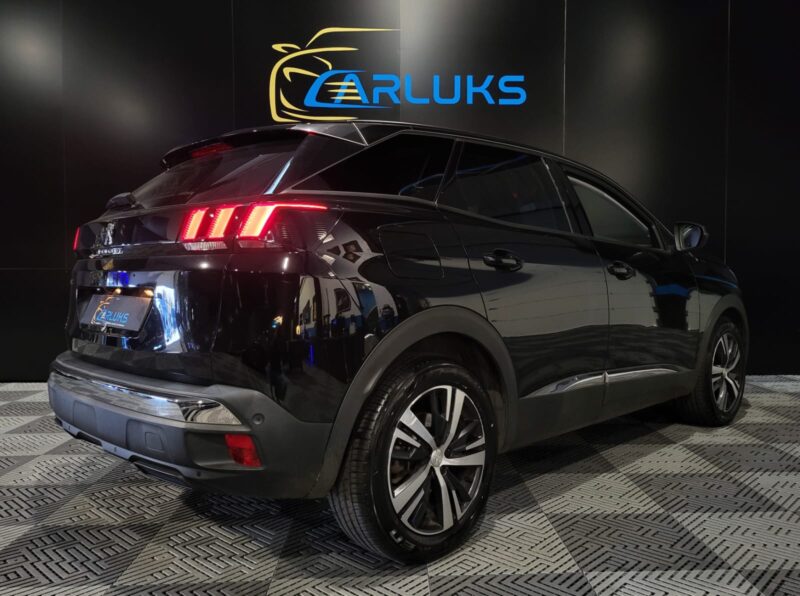 PEUGEOT 3008 1.5 130 CV ALLURE APPLE CARPLAY / ANGLE MORT