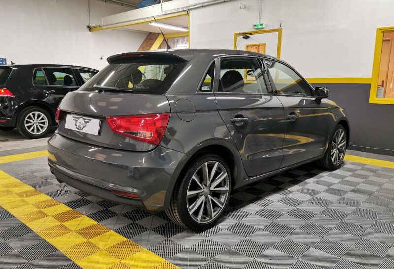 AUDI A1 2015