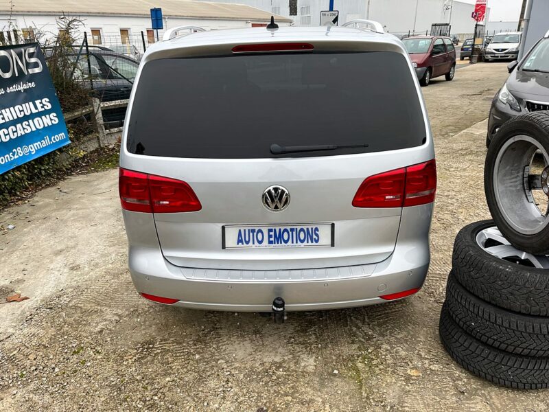 VOLKSWAGEN TOURAN Cup DSG7 2014 7places 