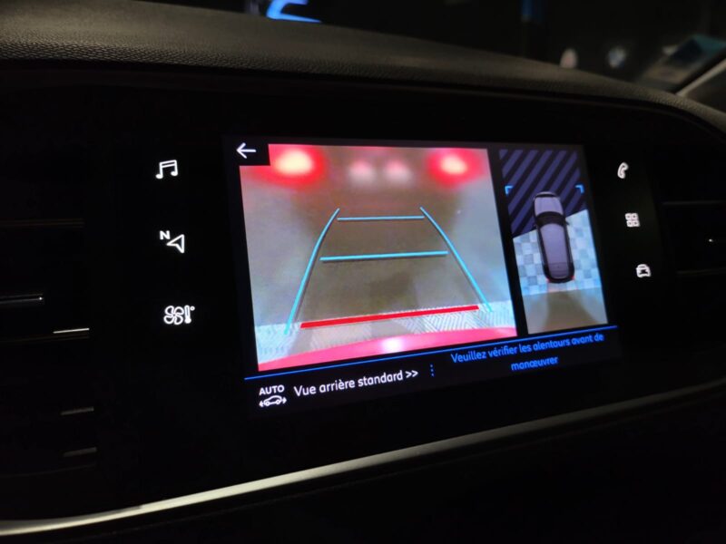 PEUGEOT 308 II STYLE 1.5 BlueHDI APPLE CARPLAY / CAMERA