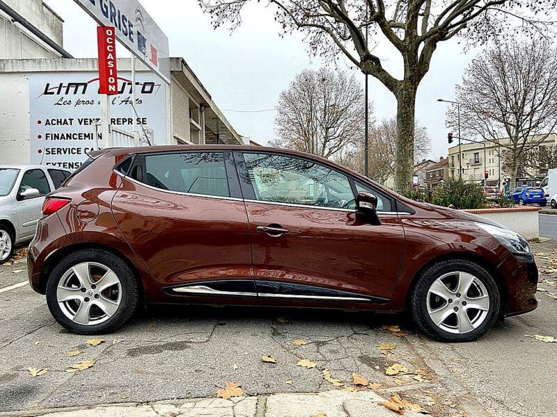 RENAULT CLIO 2016