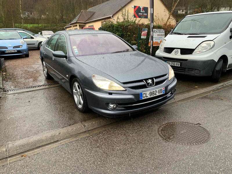 PEUGEOT 607 3.0 24V V6 211CV