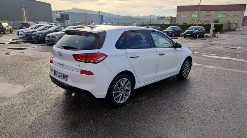 HYUNDAI I30 1.6 CRDi 110cv MONDIAL