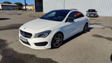 MERCEDES CLA Coupé 200 CDI 136cv FASCINATION AMG