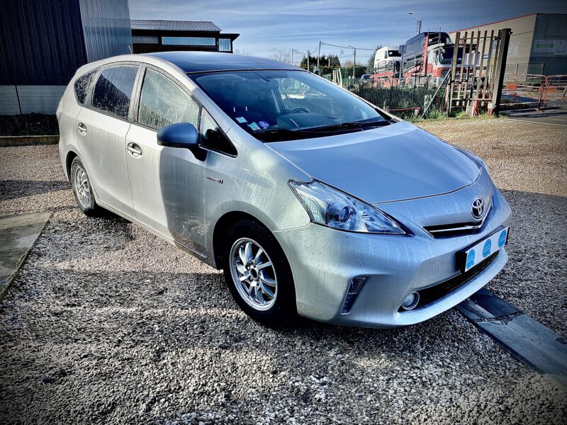 TOYOTA PRIUS PLUS 2012