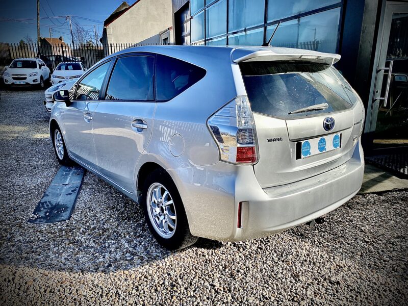 TOYOTA PRIUS PLUS 2012