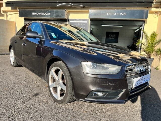 AUDI A4 MANUELLE 177CH SPORT  B8 2012