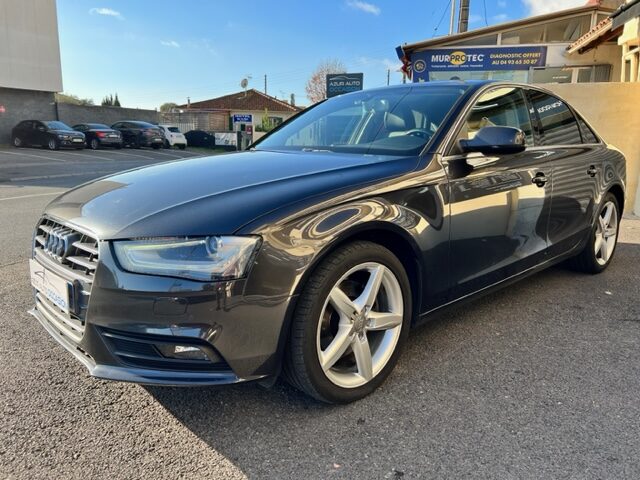 AUDI A4 MANUELLE 177CH SPORT  B8 2012