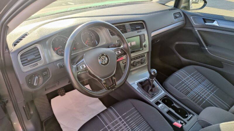 VOLKSWAGEN GOLF VII 1.2 TSI 86cv Bluemotion TRENDLINE