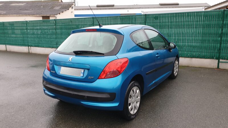 PEUGEOT 207 1.4e 75ch Premium