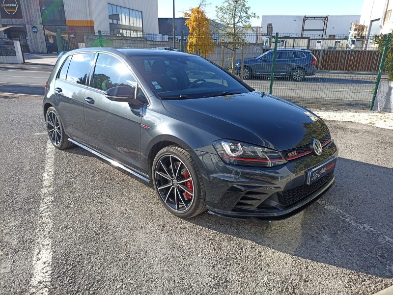 VOLKSWAGEN GOLF VII GTI CLUBSPORT 2016