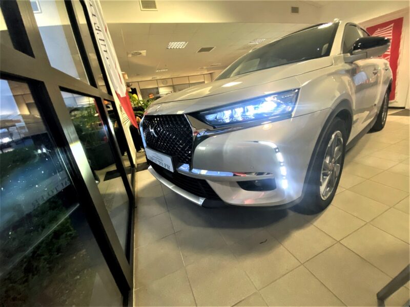 DS DS 7 CROSSBACK 1.6 E-TENSE 300 4X4 RIVOLI AUTOMATIQUE