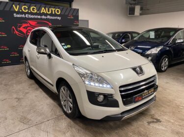 PEUGEOT 3008 2.0 HDi 16V Hybrid4 BMP6 S&S 163