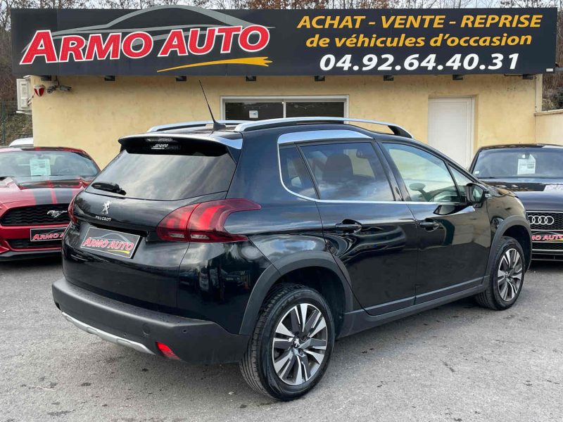 PEUGEOT 2008 2019