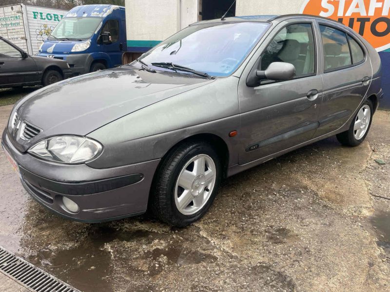 RENAULT MEGANE 1999