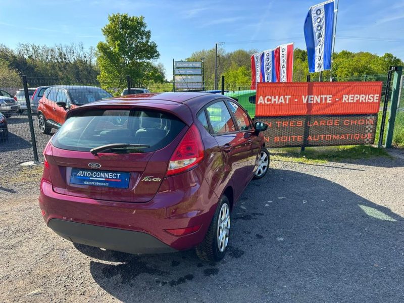 FORD FIESTA 2009 - 60465 KM