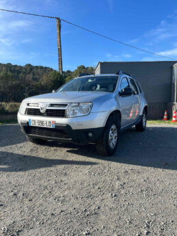 DACIA DUSTER 2012