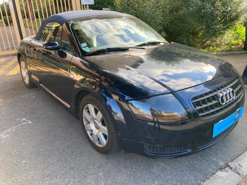 AUDI TT cabriolet 180 s line