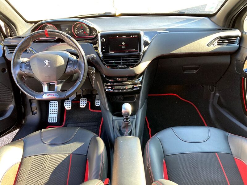 PEUGEOT 208 gti 1.6 thp 16s 3 portes