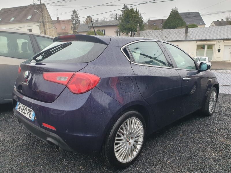 ALFA ROMEO GIULIETTA 2011