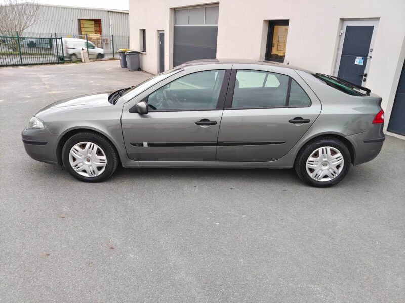 RENAULT LAGUNA II 2007