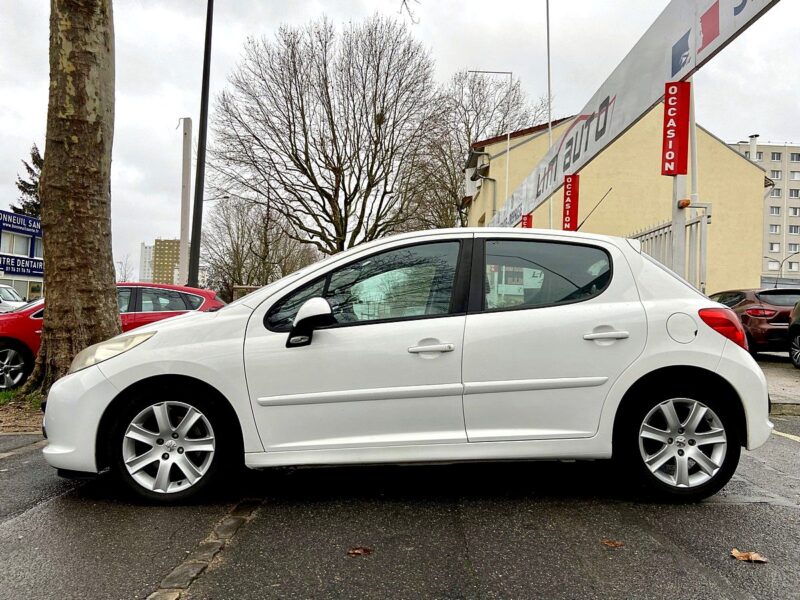 PEUGEOT 207 2007